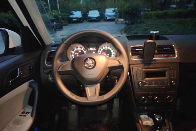 Used Skoda Yeti 2016 1.4TSI DSG Advanced Edition Steering Wheel