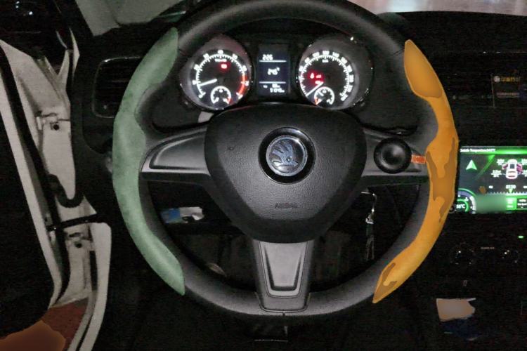 Used Skoda Yeti 2016 1.4TSI Manual Entry-Level Model Steering Wheel
