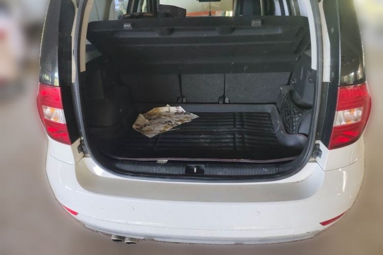 Used Skoda Yeti 2016 1.4TSI DSG Advanced Edition Trunk