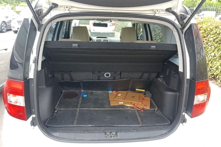 Used Skoda Yeti 2016 1.4TSI DSG Advanced Edition Trunk