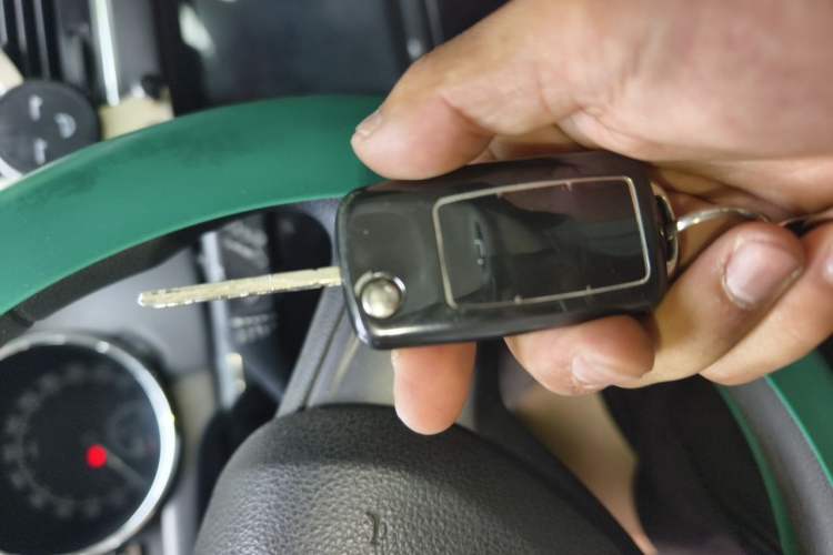 Used Skoda Yeti 2016 1.6L Manual Front-Wheel-Drive Version Vehicle Key