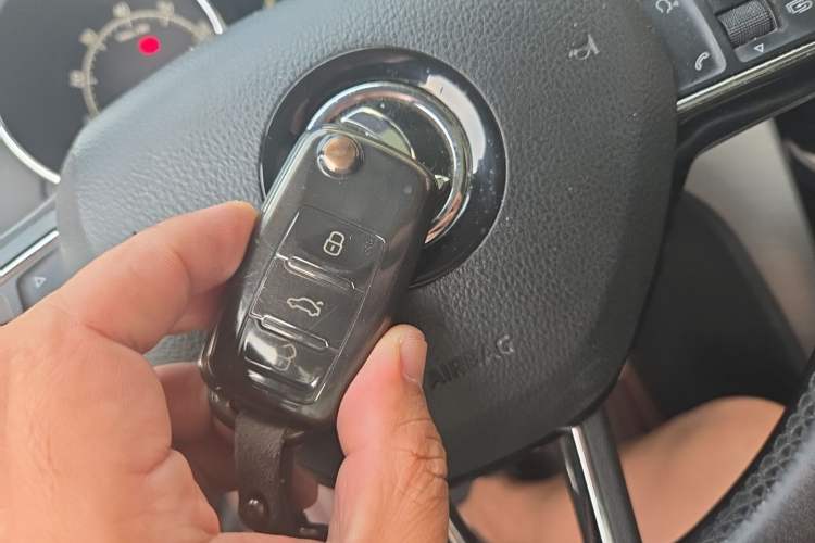 Used Skoda Yeti 2016 1.4TSI DSG Prestige Edition Vehicle Key