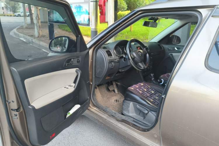 Used Skoda Yeti 2016 1.4TSI DSG Advanced Edition Driver Seat
