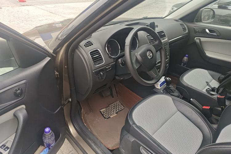 Used Skoda Yeti 2016 1.4TSI DSG Advanced Edition Driver Seat