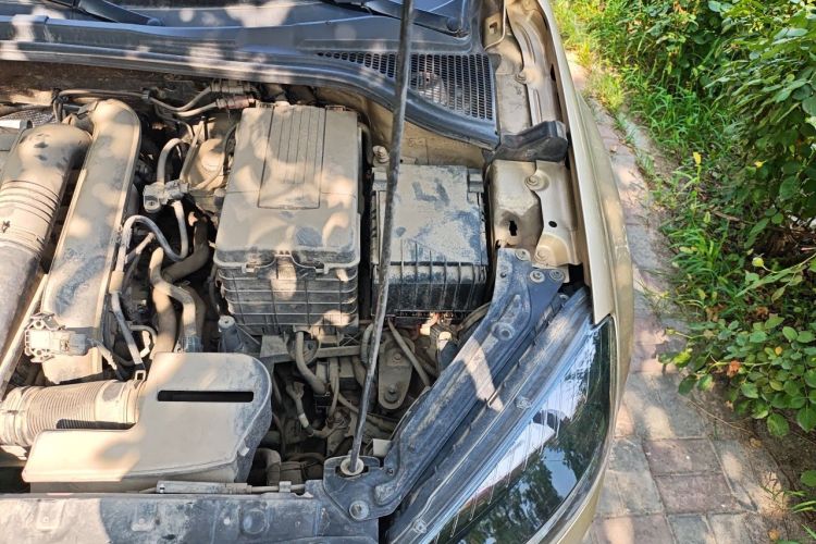 Used Skoda Yeti 2016 1.4TSI DSG Advanced Edition Engine Bay Left