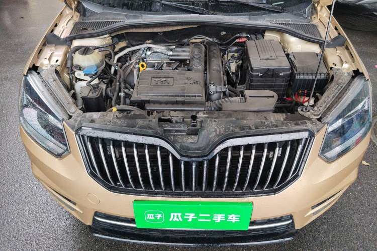 Used Skoda Yeti 2016 1.4TSI DSG Style Edition Engine Bay