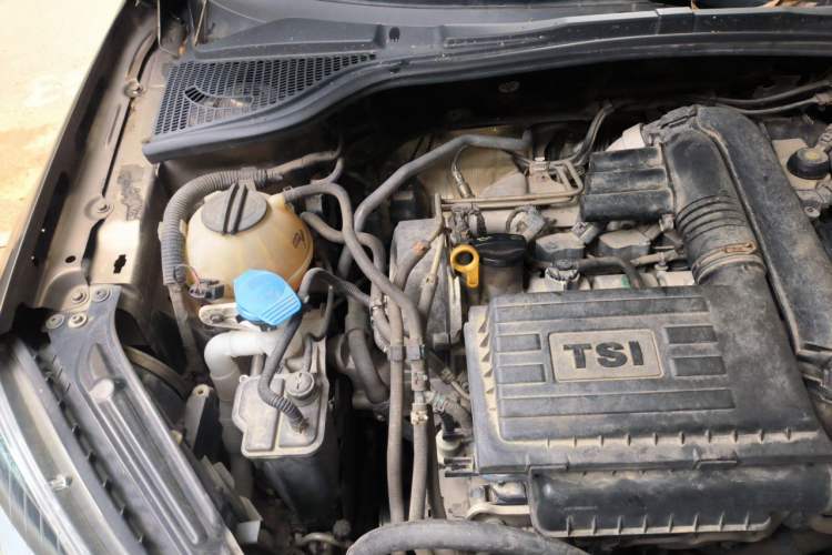 Used Skoda Yeti 2016 1.4TSI DSG Advanced Edition Engine Bay Right