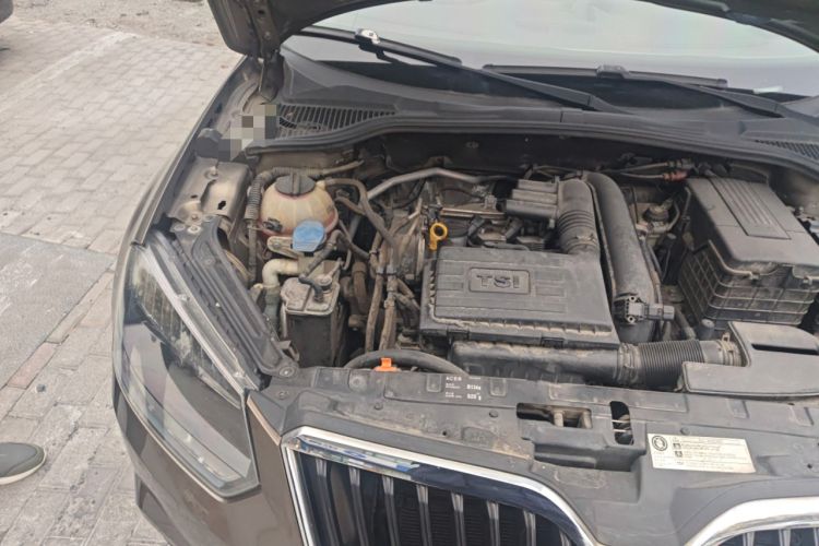 Used Skoda Yeti 2016 1.4TSI DSG Advanced Edition Engine Bay Right