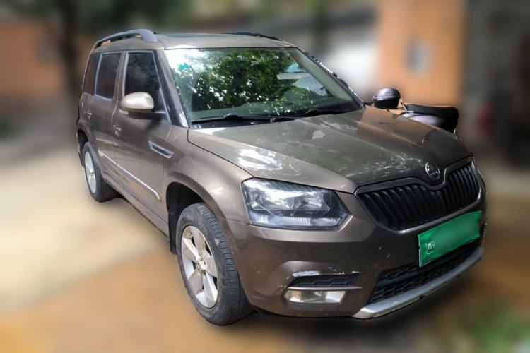 Used Skoda Yeti 2016 1.4TSI DSG Advanced Edition Front Right 45 Deg