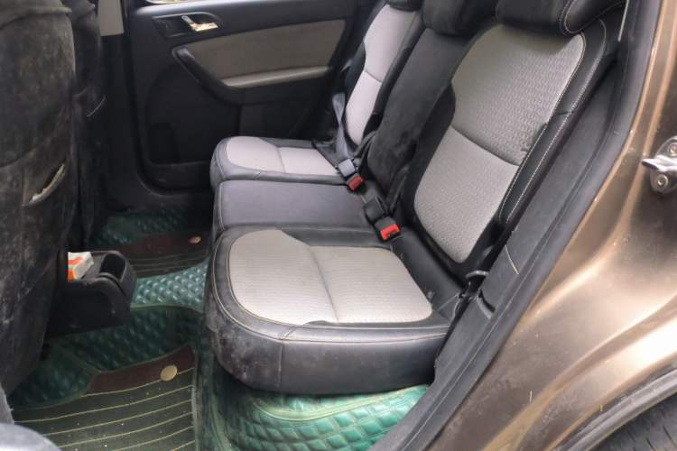 Used Skoda Yeti 2016 1.4TSI DSG Advanced Edition Left Rear Seat