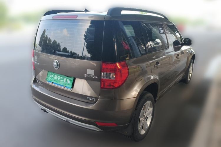 Used Skoda Yeti 2016 1.4TSI DSG Advanced Edition Rear Right 45 Deg
