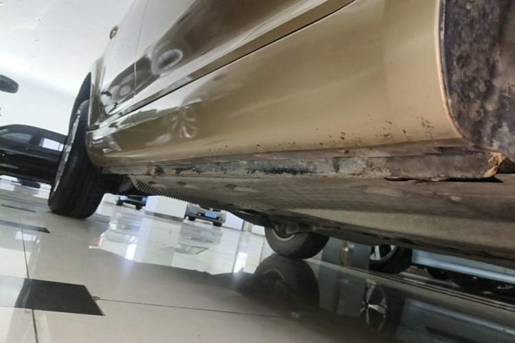 Used Skoda Yeti 2016 1.4TSI DSG Advanced Edition Right Side Sill
