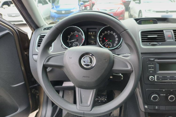 Used Skoda Yeti 2016 1.4TSI DSG Advanced Edition Steering Wheel