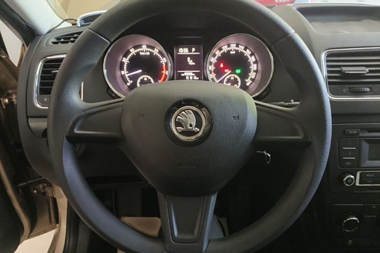 Used Skoda Yeti 2016 1.4TSI DSG Advanced Edition Steering Wheel
