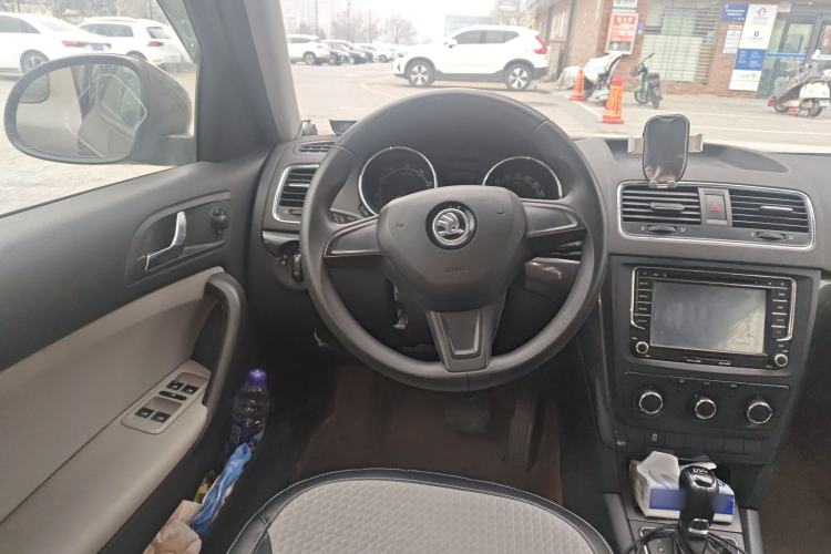 Used Skoda Yeti 2016 1.4TSI DSG Advanced Edition Steering Wheel