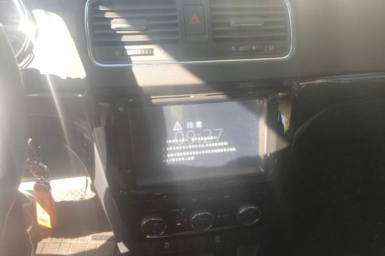 Used Skoda Yeti 2017 TSI280 DSG Innovation Edition Audio And AC Panel