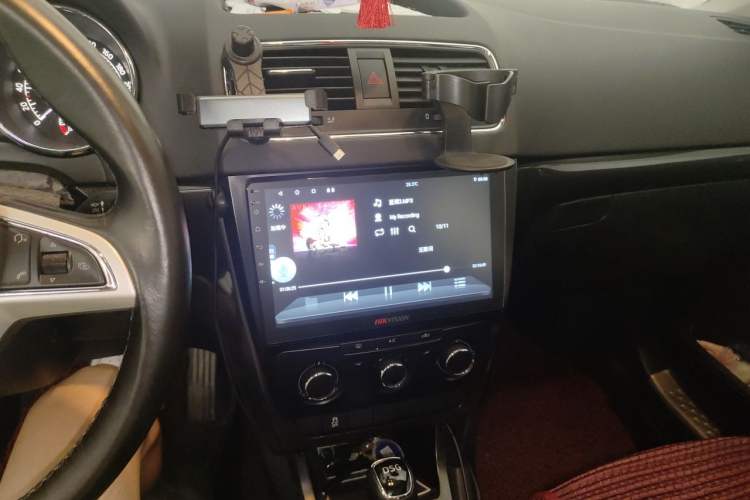 Used Skoda Yeti 2017 TSI280 DSG Car Enjoy Brothers Edition Audio And AC Panel