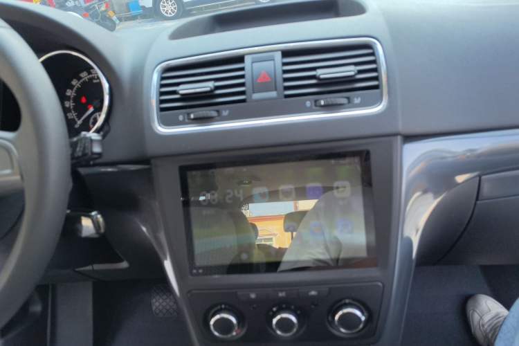 Used Skoda Yeti 2017 TSI280 DSG Advanced Edition Audio And AC Panel