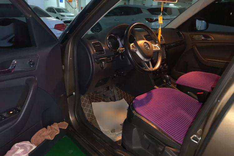 Used Skoda Yeti 2017 TSI280 DSG Innovation Edition Driver Seat