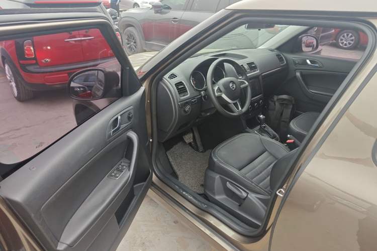 Used Skoda Yeti 2017 TSI280 DSG Car Enjoy Brothers Edition Driver Seat