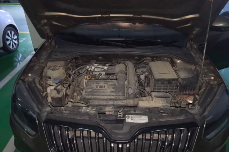 Used Skoda Yeti 2017 TSI280 DSG Innovation Edition Engine Bay