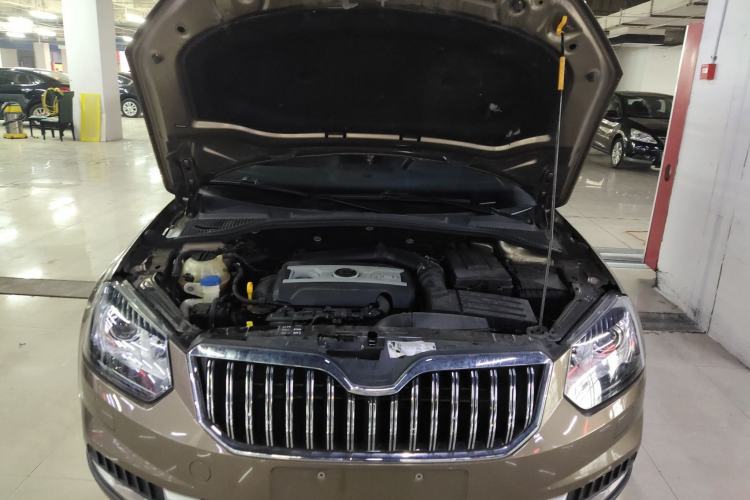 Used Skoda Yeti 2017 TSI300 DSG Luxury Edition Engine Bay