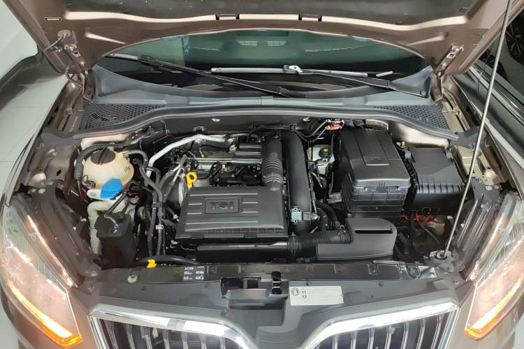 Used Skoda Yeti 2017 TSI280 DSG Advanced Edition Engine Bay