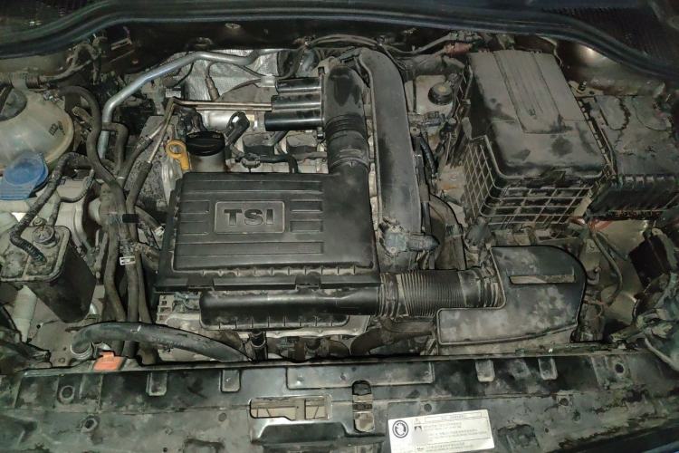 Used Skoda Yeti 2017 TSI280 DSG Car Enjoy Brothers Edition Engine Bay
