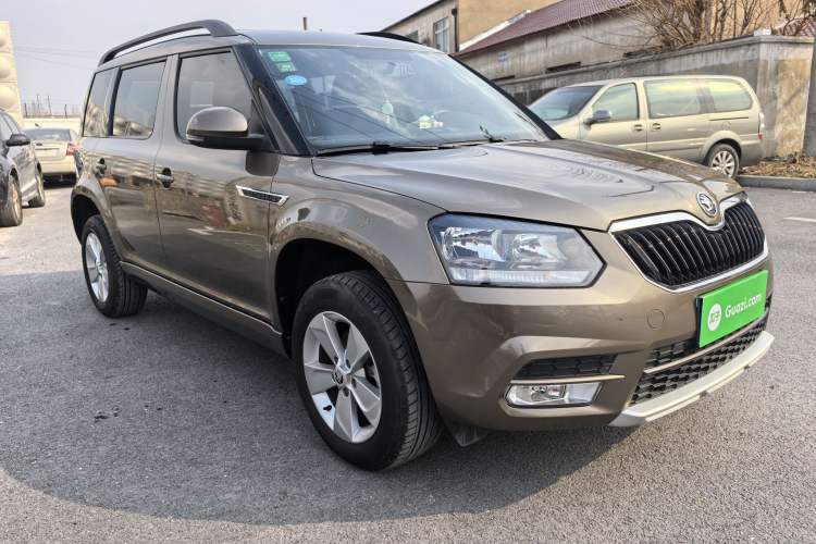 Used Skoda Yeti 2017 TSI280 DSG Car Enjoy Brothers Edition Exterior 2