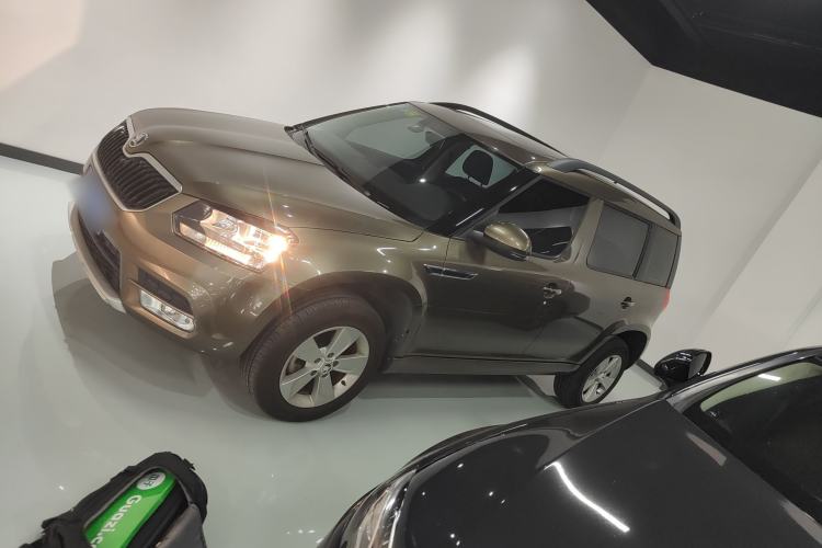 Used Skoda Yeti 2017 TSI280 DSG Car Enjoy Brothers Edition Exterior 3