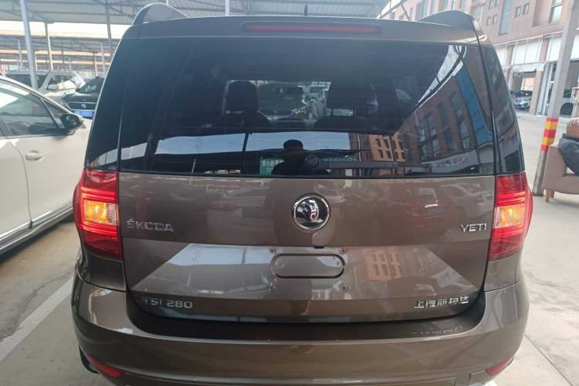Used Skoda Yeti 2017 TSI280 DSG Advanced Edition Exterior 4