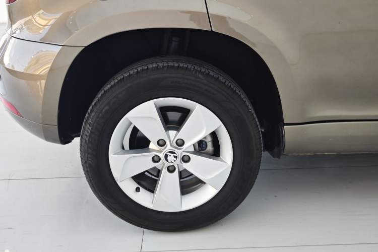 Used Skoda Yeti 2017 TSI280 DSG Advanced Edition Exterior 7