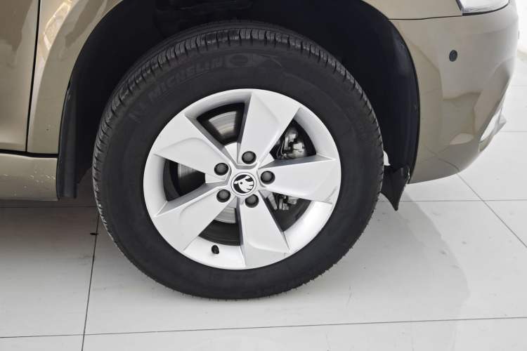 Used Skoda Yeti 2017 TSI280 DSG Advanced Edition Exterior 8