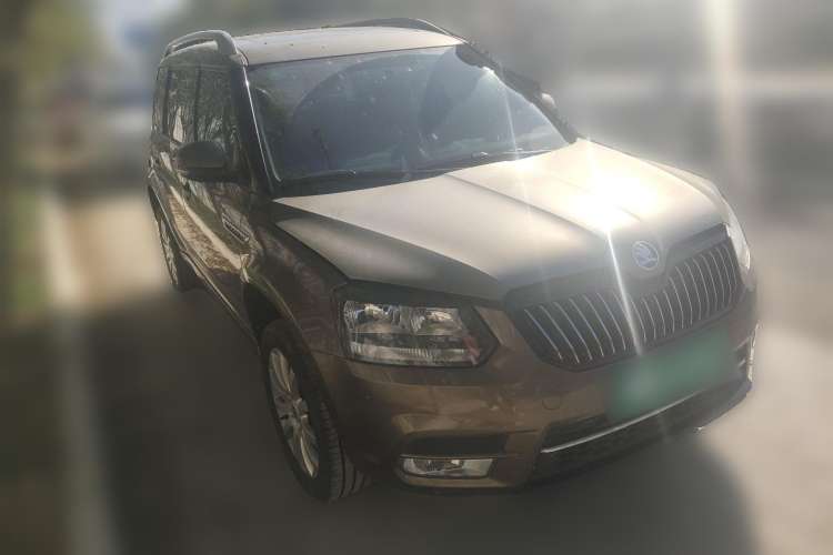 Used Skoda Yeti 2017 TSI280 DSG Innovation Edition Front Right 45 Deg