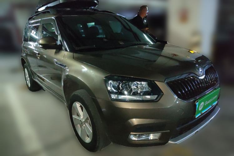 Used Skoda Yeti 2017 TSI280 DSG Car Enjoy Brothers Edition Front Right 45 Deg