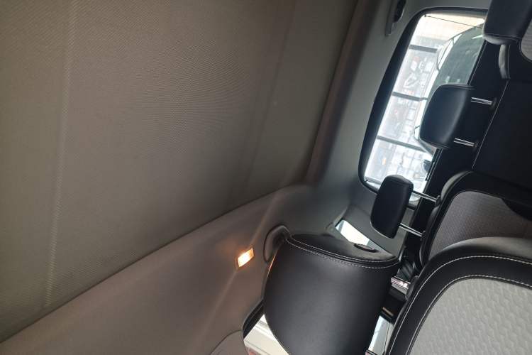 Used Skoda Yeti 2017 TSI280 DSG Advanced Edition Headliner