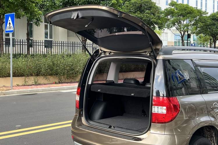 Used Skoda Yeti 2017 TSI280 DSG Advanced Edition Headliner