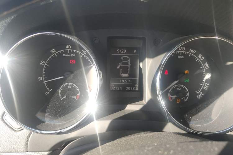 Used Skoda Yeti 2017 TSI280 DSG Innovation Edition Instrument Cluster