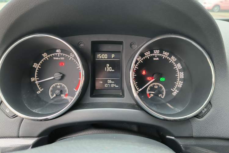 Used Skoda Yeti 2017 TSI280 DSG Advanced Edition Instrument Cluster