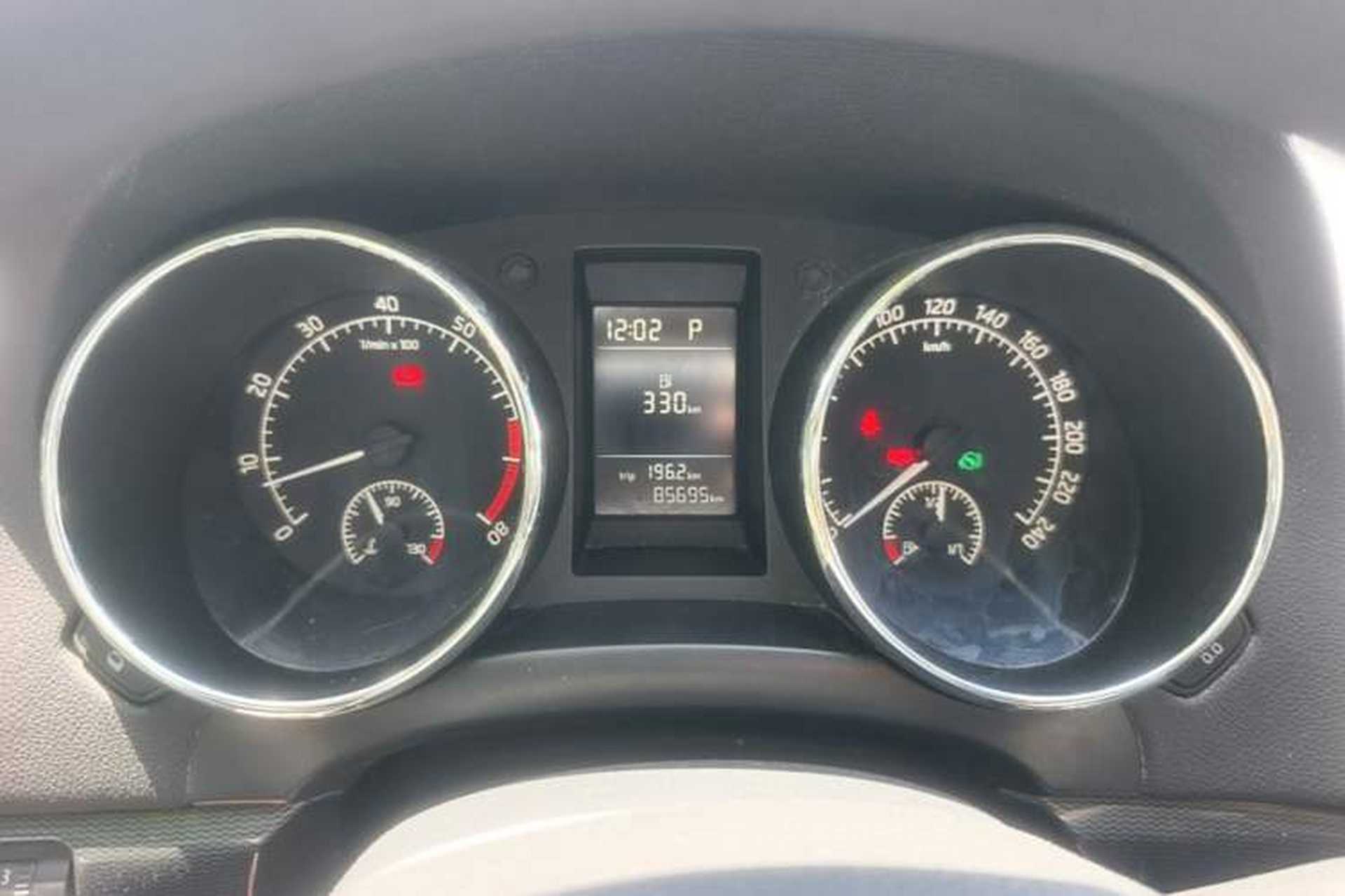 Used Skoda Yeti 2017 TSI280 DSG Advanced Edition Instrument Cluster