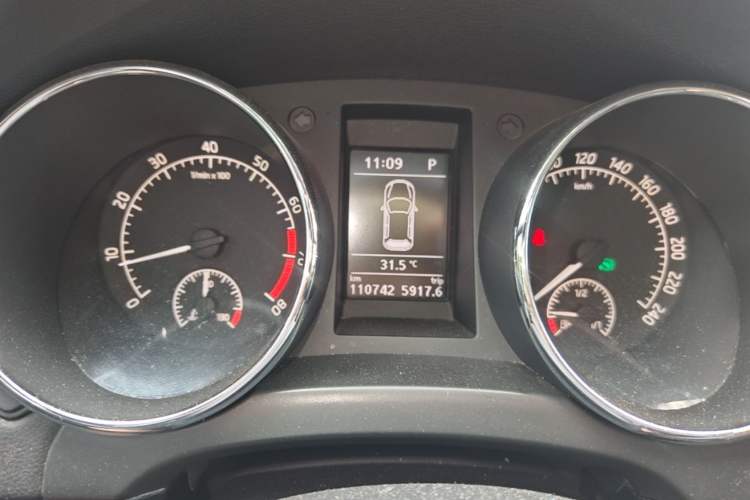 Used Skoda Yeti 2017 TSI280 DSG Car Enjoy Brothers Edition Instrument Cluster