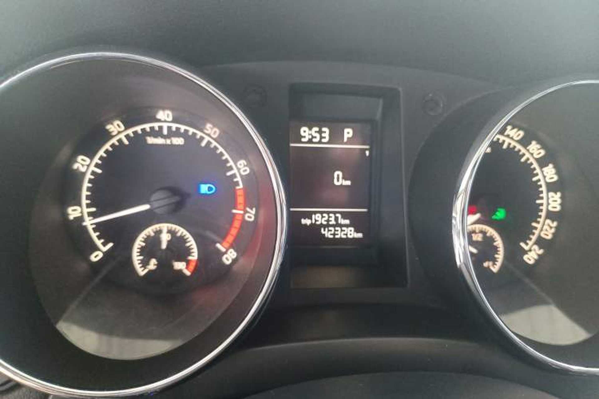 Used Skoda Yeti 2017 TSI280 DSG Advanced Edition Instrument Cluster