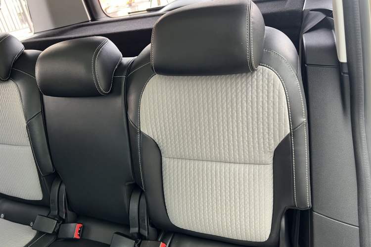 Used Skoda Yeti 2017 TSI280 DSG Advanced Edition Interior 10