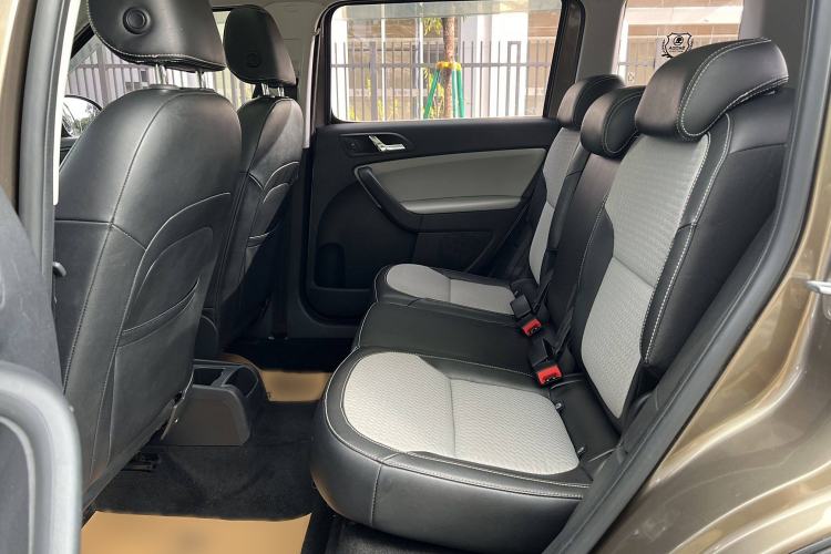 Used Skoda Yeti 2017 TSI280 DSG Advanced Edition Interior 2