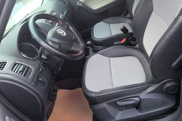 Used Skoda Yeti 2017 TSI280 DSG Advanced Edition Interior 7