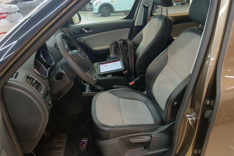 Used Skoda Yeti 2017 TSI280 DSG Advanced Edition Left Front Seat
