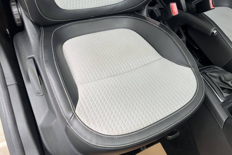 Used Skoda Yeti 2017 TSI280 DSG Advanced Edition Left Front Seat