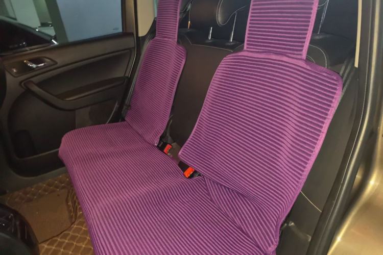 Used Skoda Yeti 2017 TSI280 DSG Innovation Edition Left Rear Seat