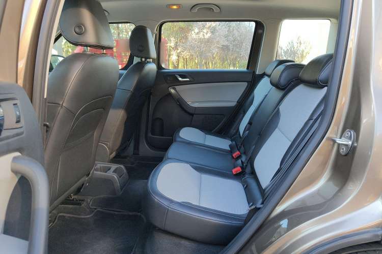 Used Skoda Yeti 2017 TSI280 DSG Advanced Edition Left Rear Seat