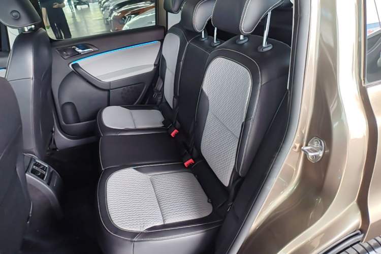 Used Skoda Yeti 2017 TSI280 DSG Advanced Edition Left Rear Seat